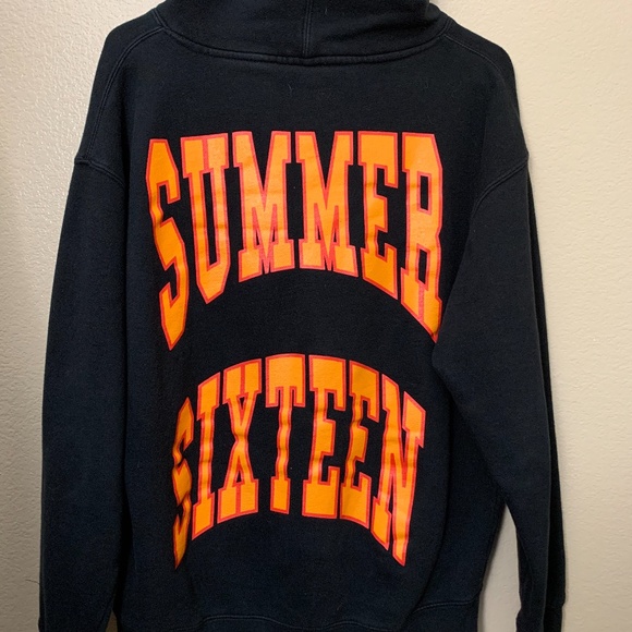 ❌SOLD❌DRAKE LOOKING FOR REVENGE 2016 TOUR Medium - Picture 7 of 9